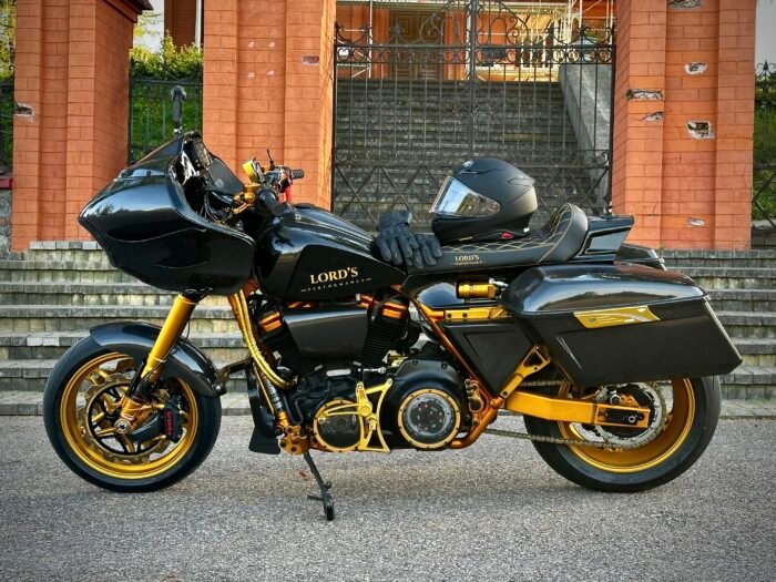 harley-touring-sadllebags-set-carbon-fiber