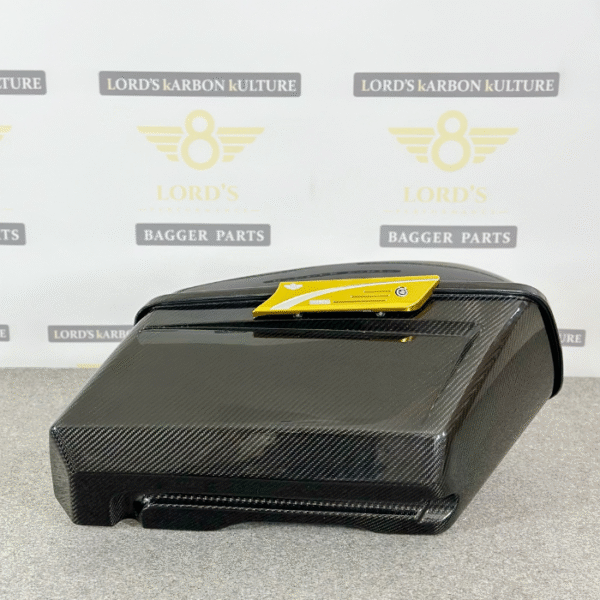 harley-carbon-fiber-saddlebags-8