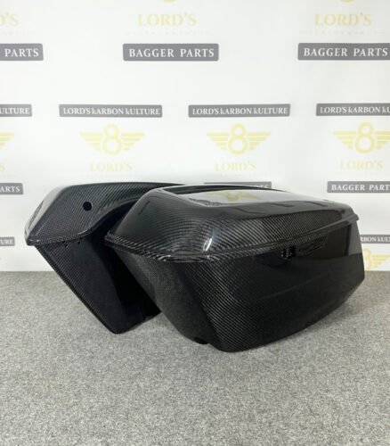 harley-touring-carbon-fiber-saddlebags-3