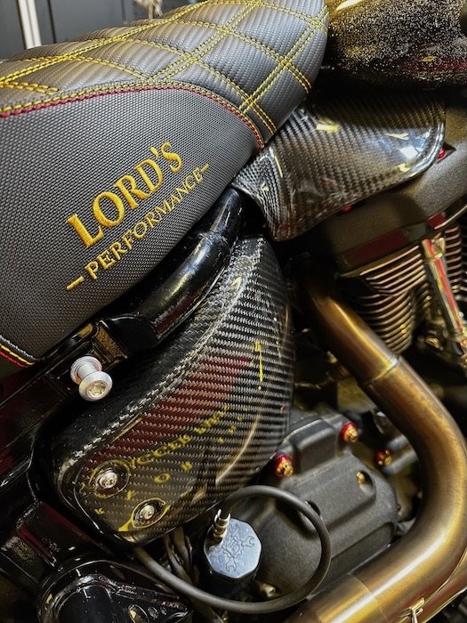 harley-softail-carbon-fiber-side-covers-5